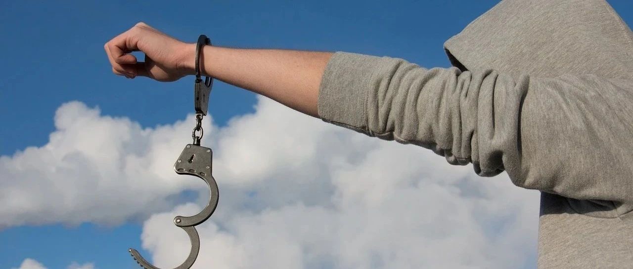 又一华裔工程师被指控窃取苹果自...