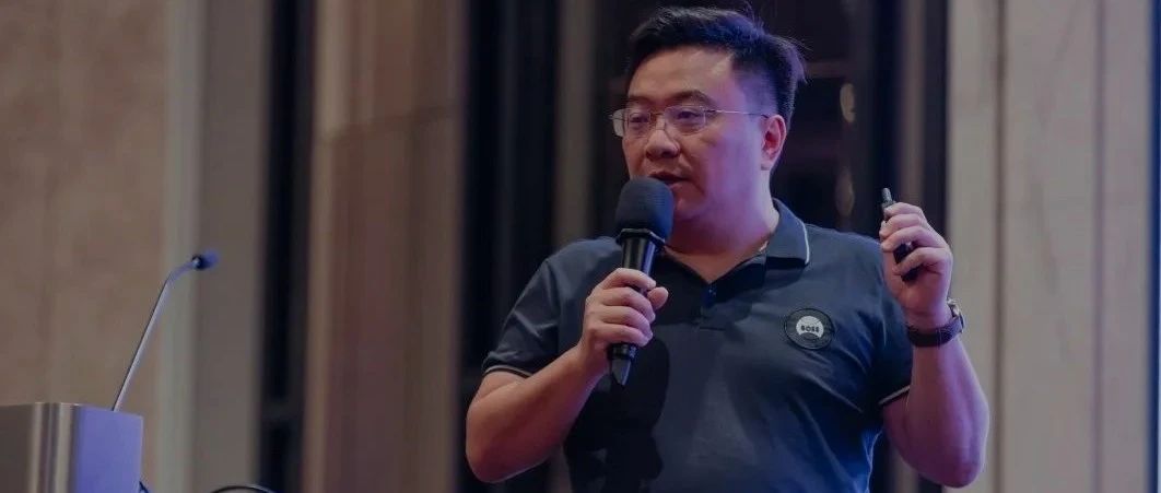 周伯文：下一代大模型 OS，工具...